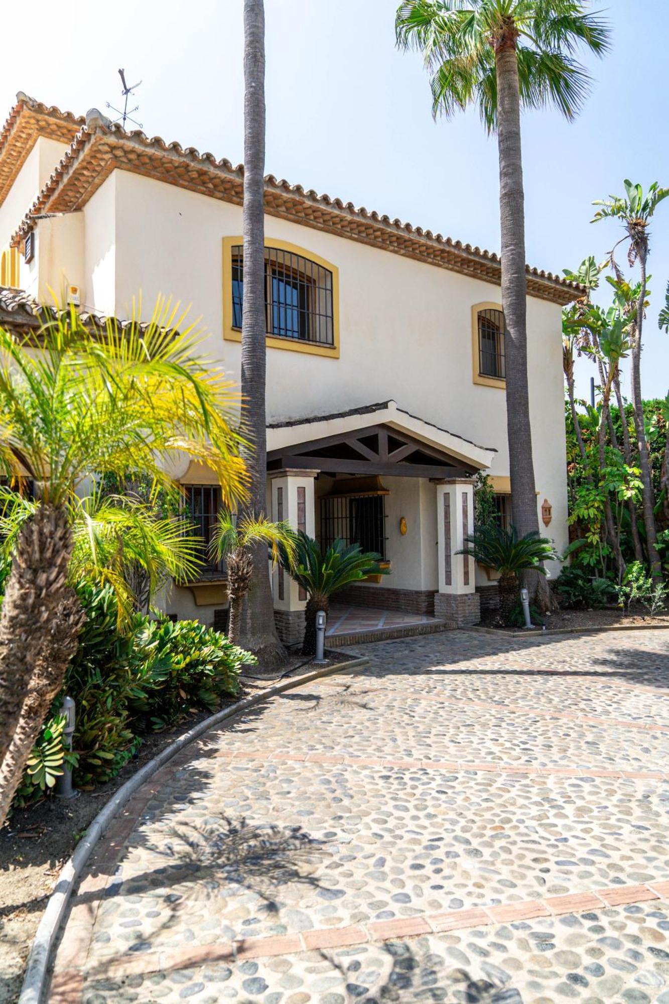 Casa Tess Boutique Hotel
