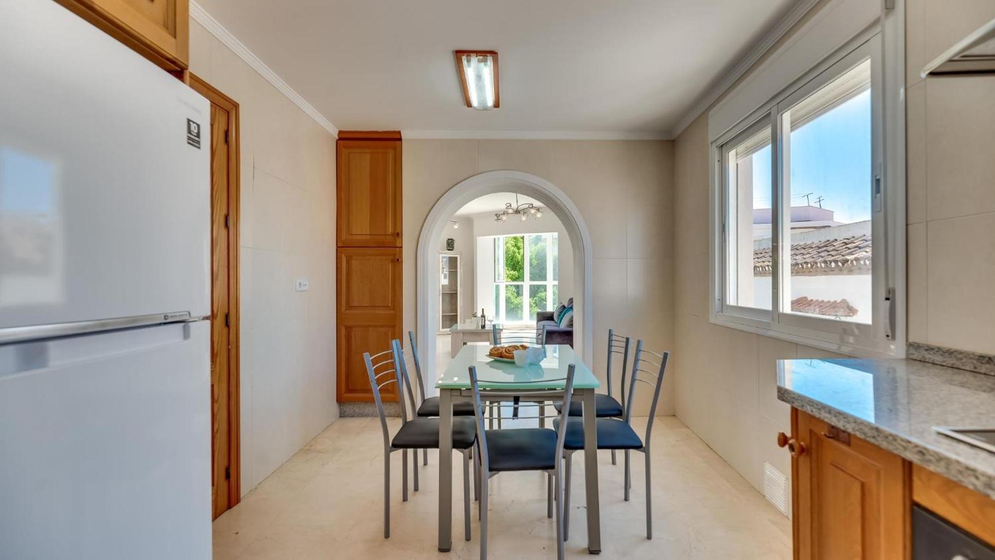 Chic Uurban Oasis In * Estepona