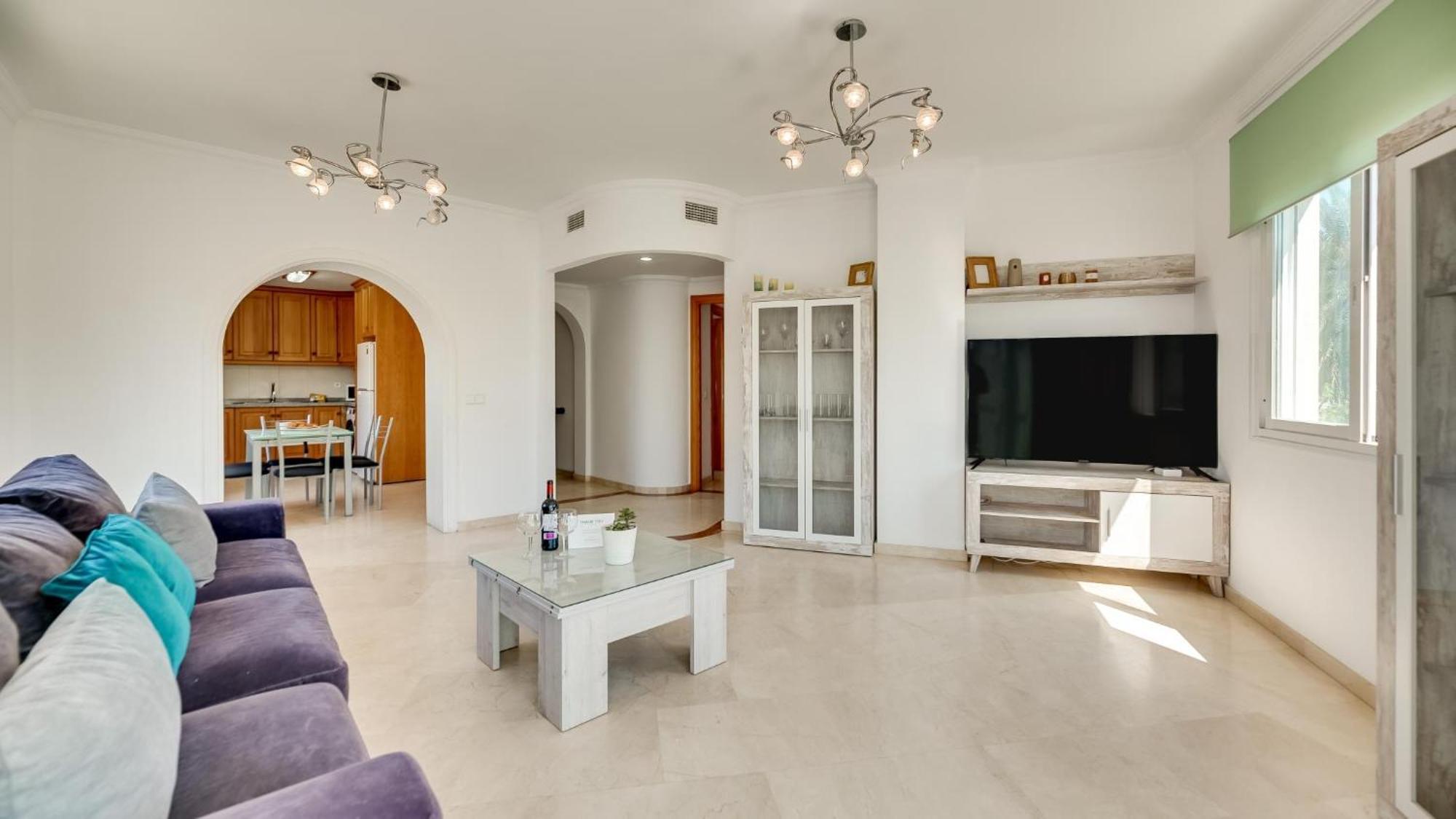 Apartment Chic Uurban Oasis In *