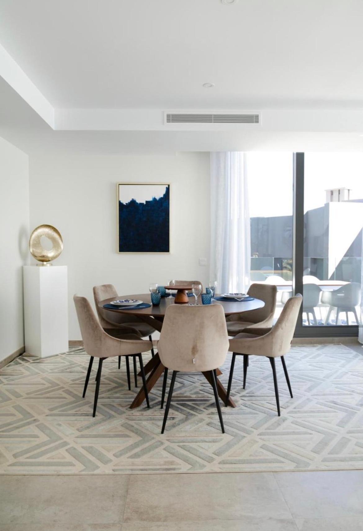 Bright Luxury Design Penthouse Appartement
