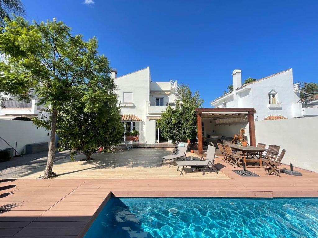 Villa Bonita Con Piscina *
