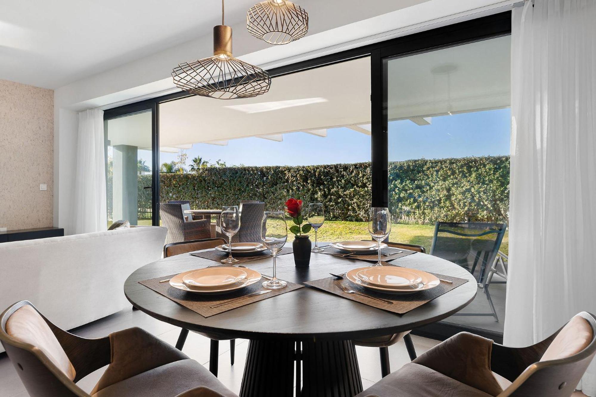 Apartamento Costa Elegant Escape Estepona