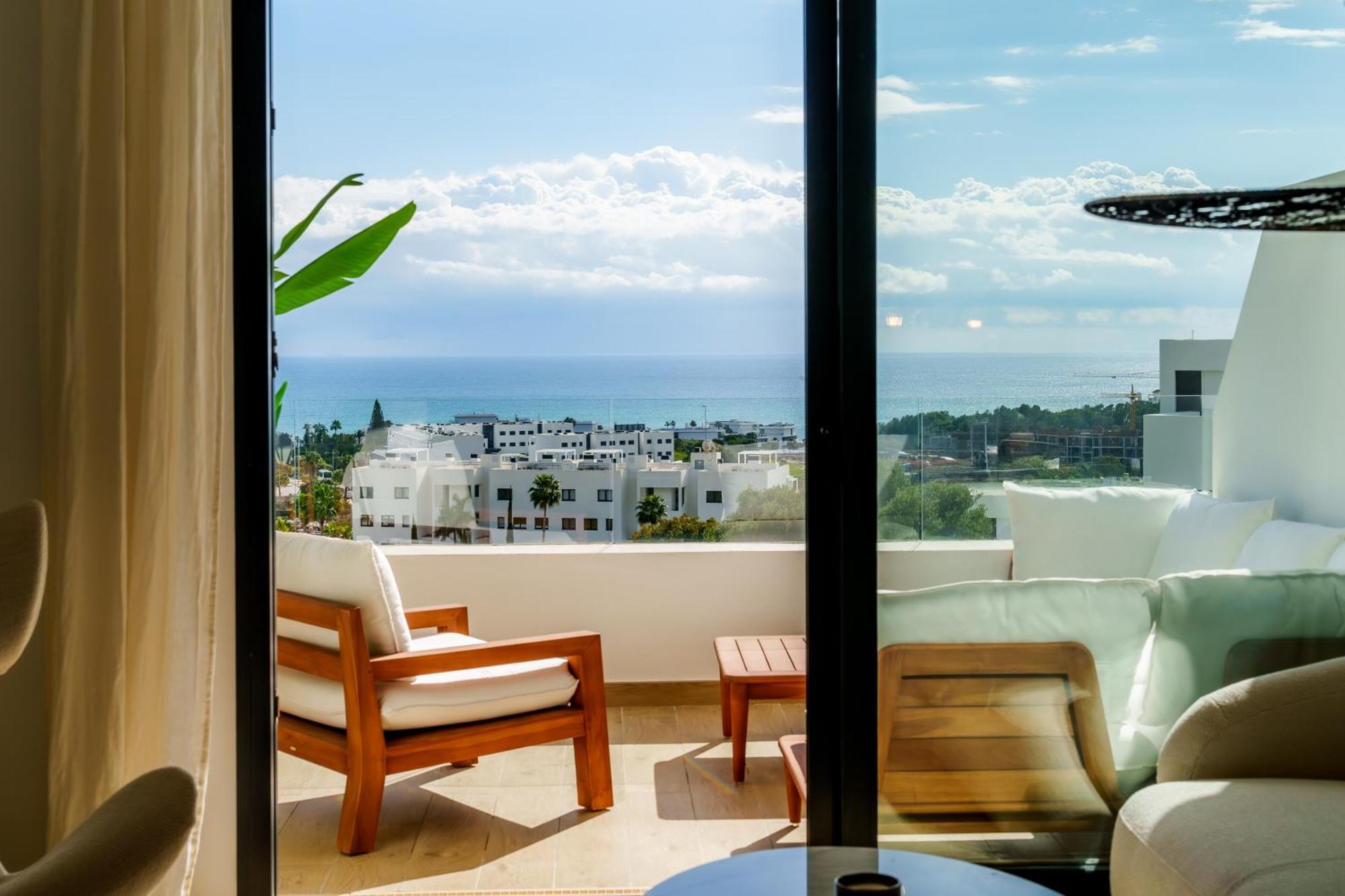 One80 By Mario * Estepona