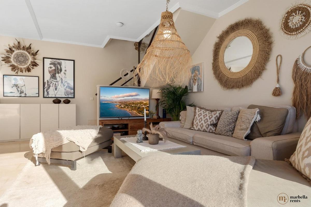 Apartment Penthouse Bali Ref #94 *