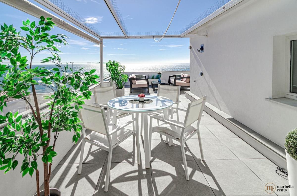 Appartement Victoria Blu Ref #95