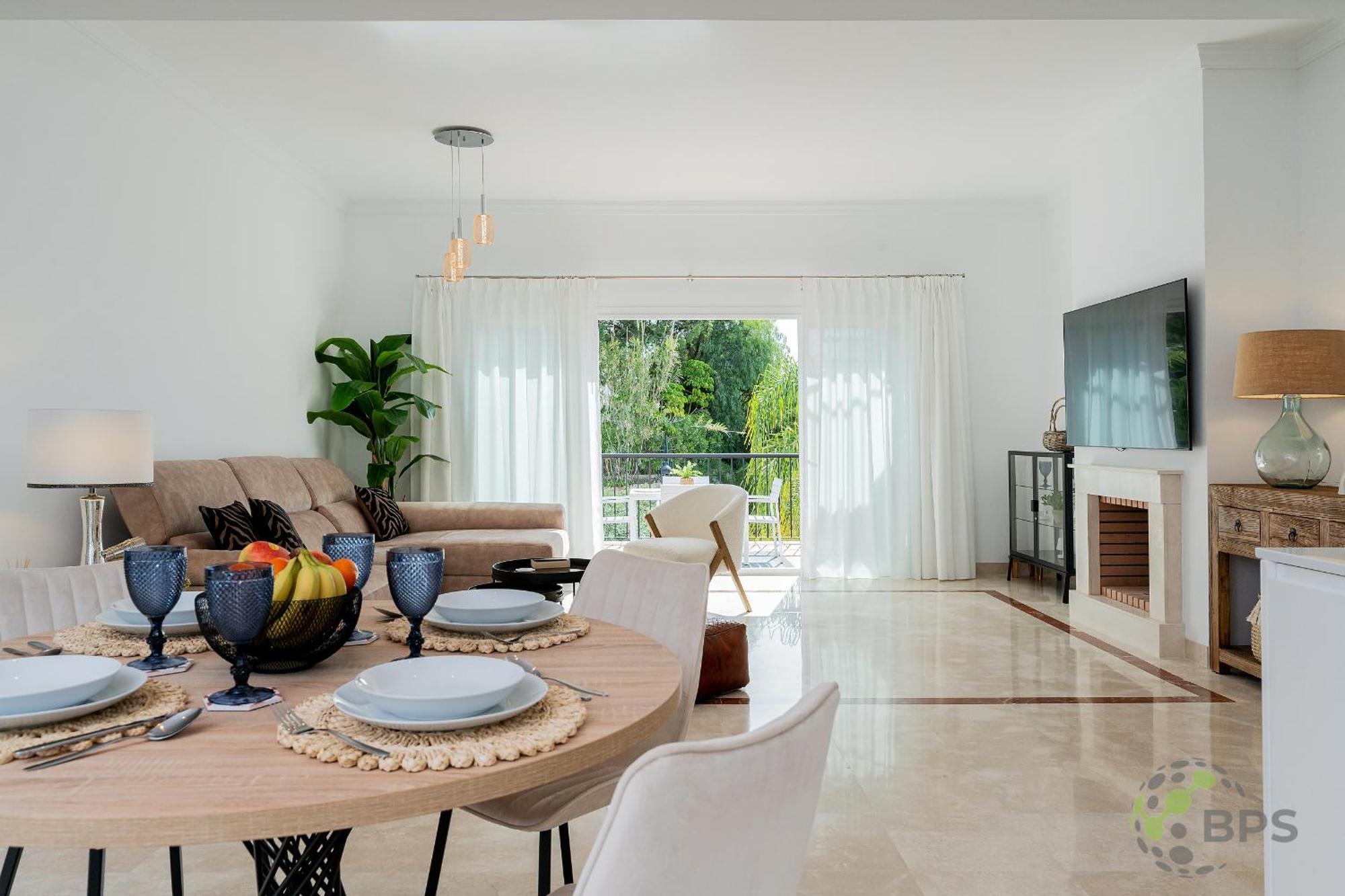 Paraiso Pueblo Penthouse With Incredible Views - 0104 Apartamento Estepona