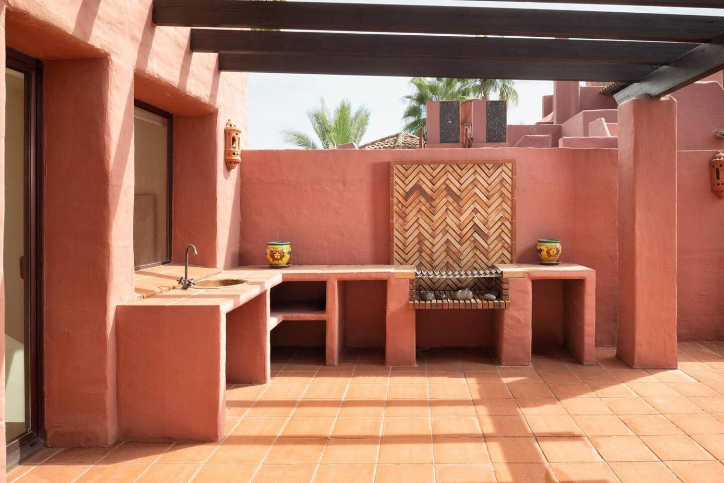 Apartamento Beachfront Penthouse, Pool Gym *