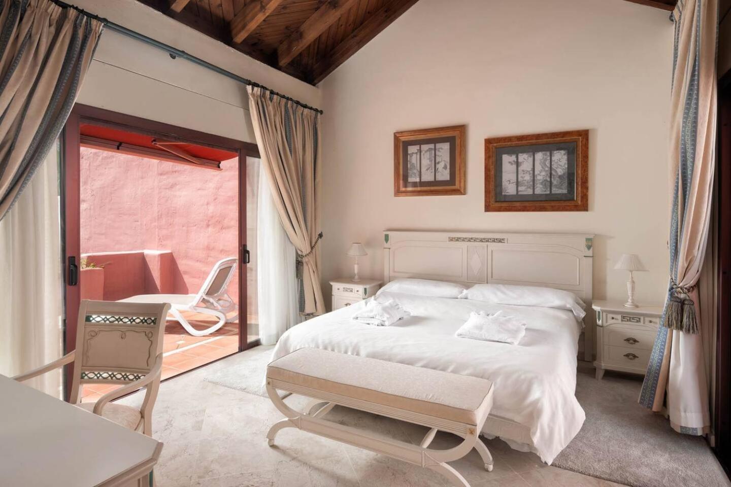 Apartamento Beachfront Penthouse, Pool Gym *