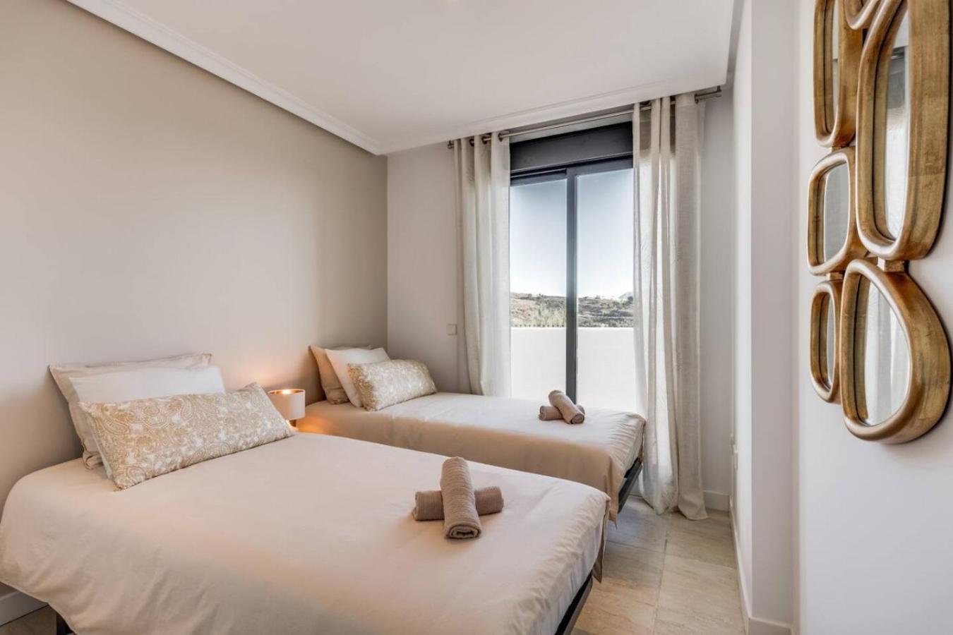 Sunset Golf Escape - Stijlvol New Golden Mile Estepona