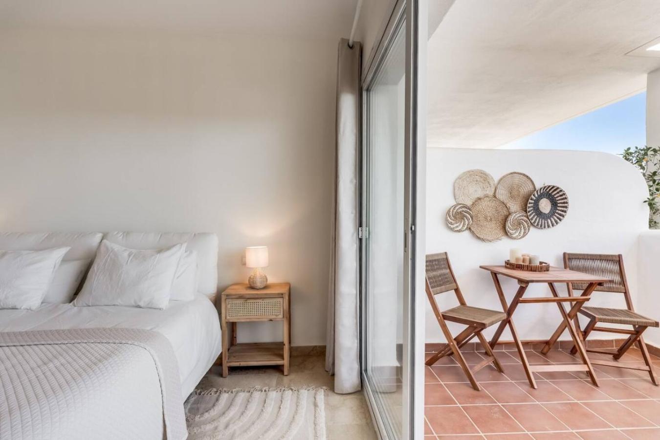 Beautiful Casita Near Lunymar Golf Course With Stunning Views Apartment *