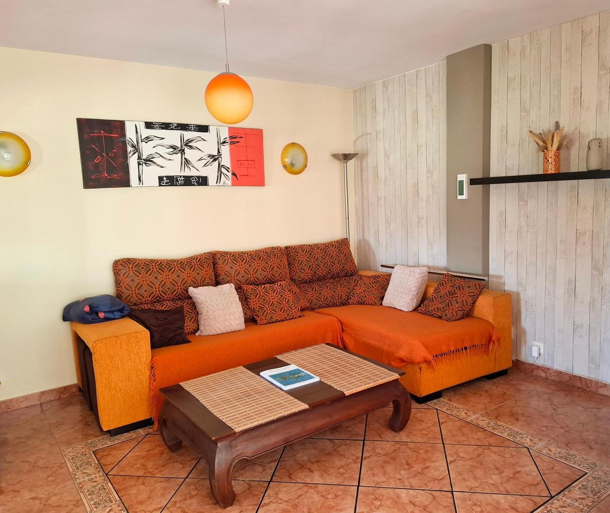 Sunflower House Apartamento Estepona