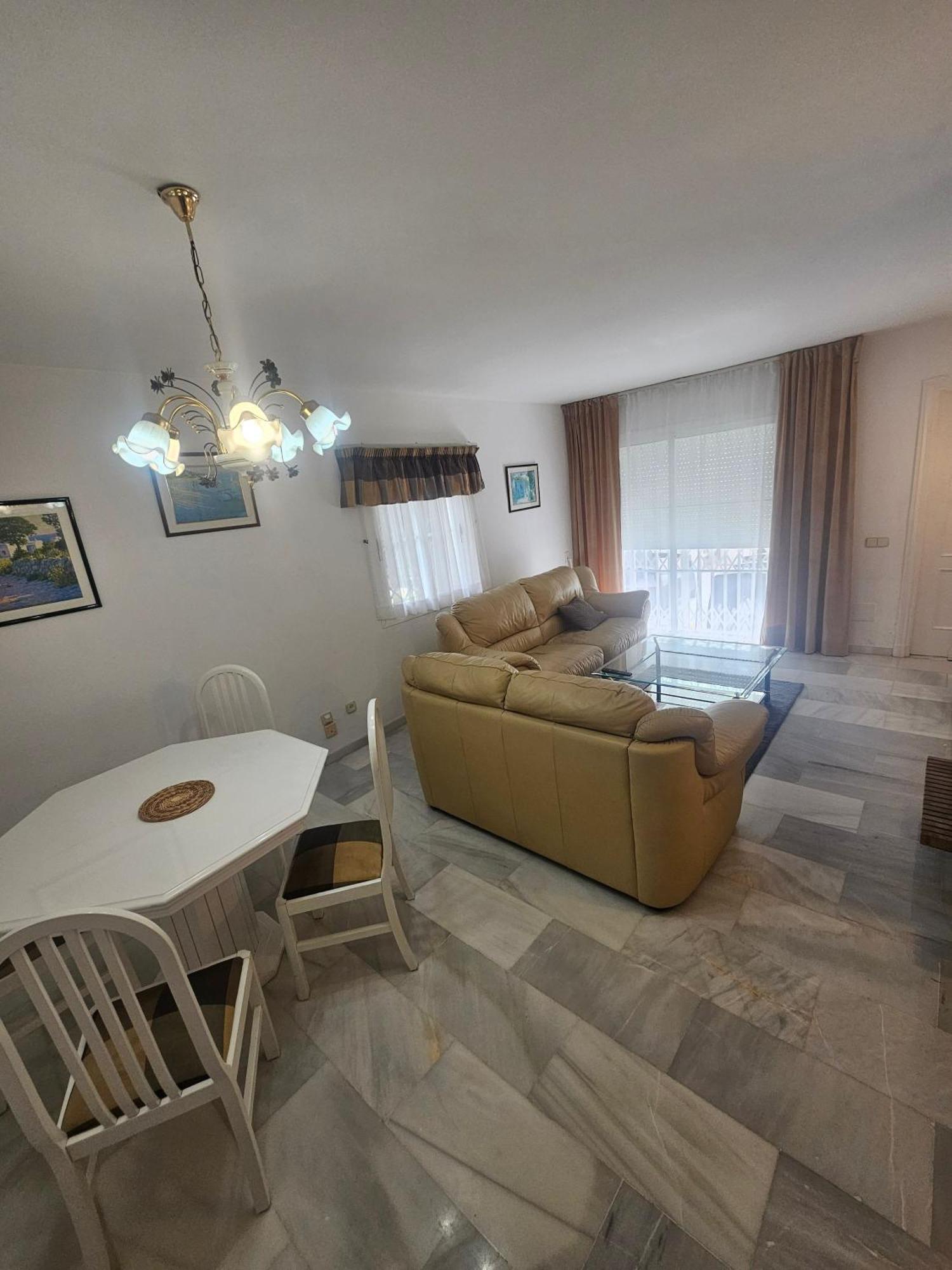 Fuer 4 Personenund 1 Kind In Andalusien Apartment *