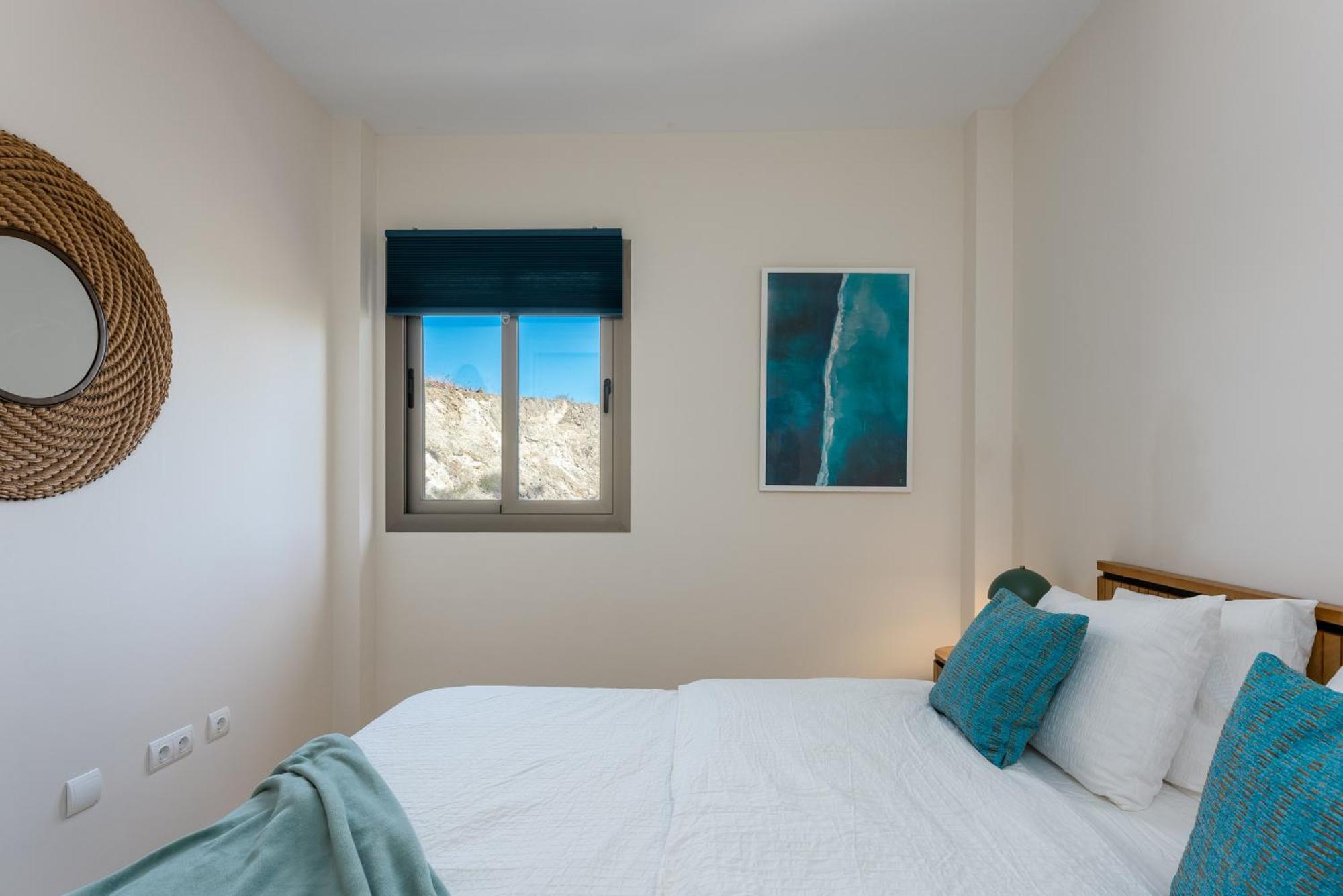 Stunning 3-bedroom Seaview Penthouse