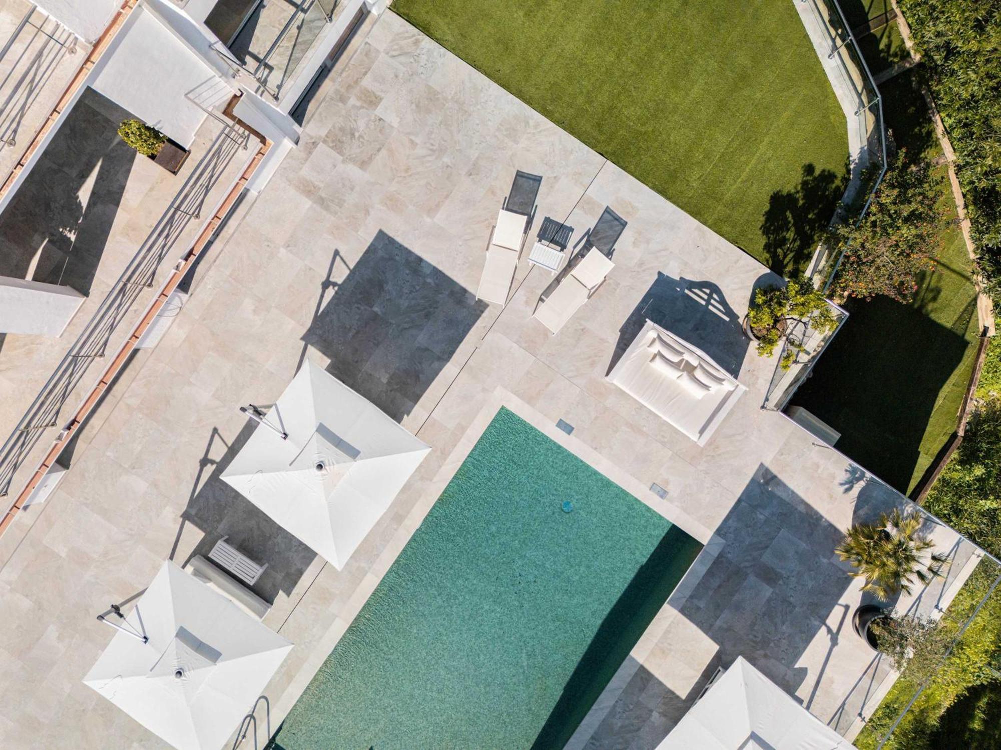 Paraiso Alto Ultimate Pool Gym Cinema Parking Golf Villa