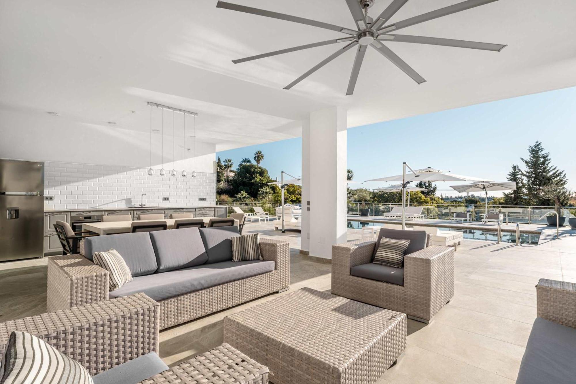 Paraiso Alto Ultimate Pool Gym Cinema Parking Golf *