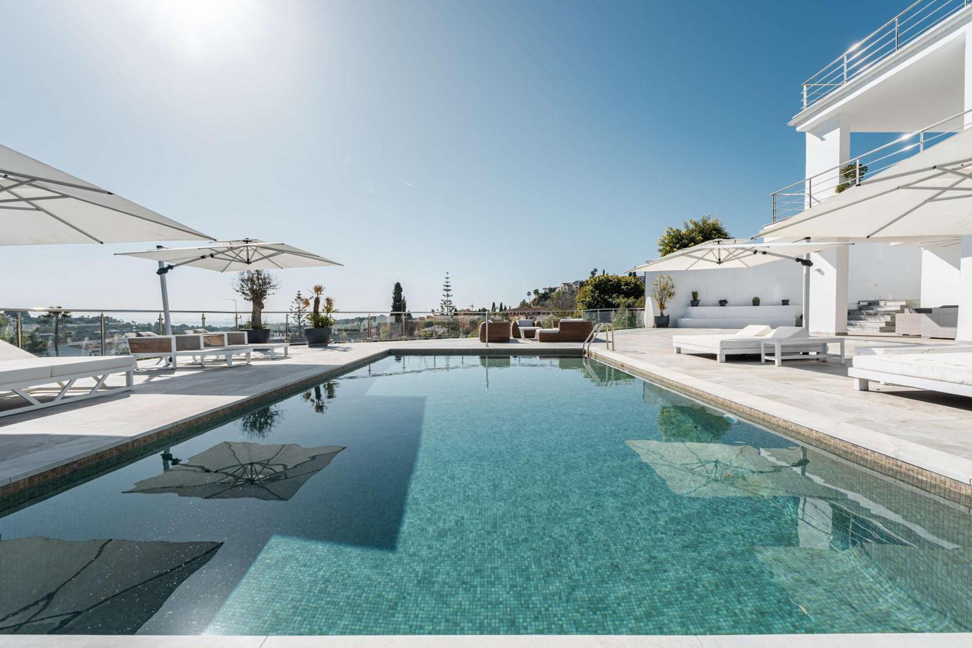 Paraiso Alto Ultimate Pool Gym Cinema Parking Golf * Estepona