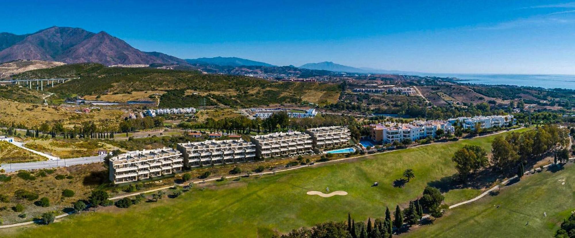 Two Bedroom In Sunny Golf, Estepona