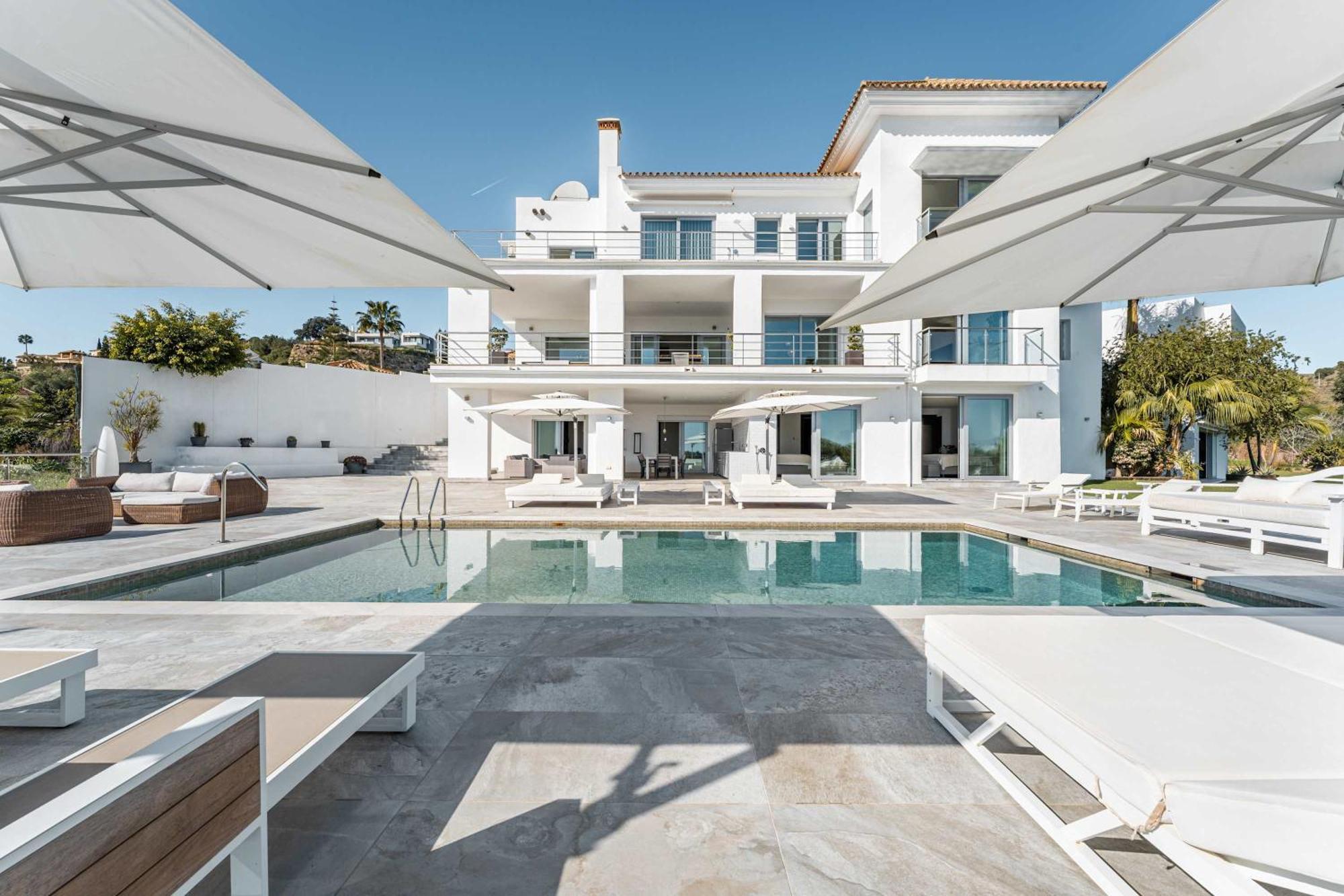 Paraiso Alto Ultimate Pool Gym Cinema Parking Golf