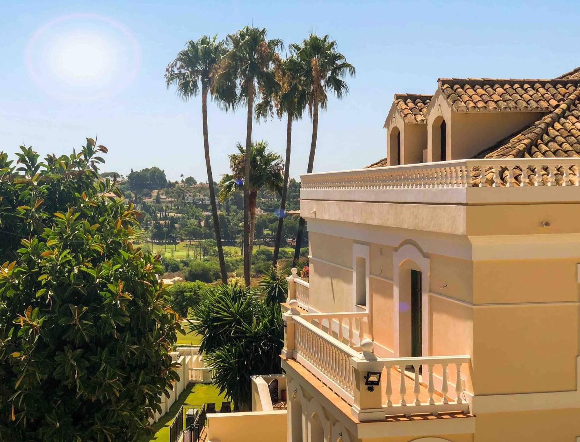 Huge Golf With One Of Marbella Biggest Spas Estepona