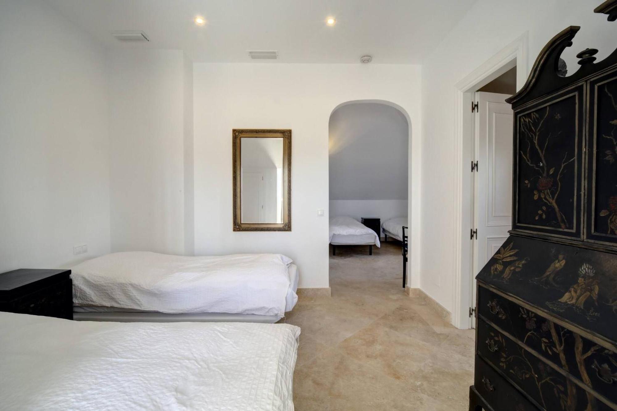 Huge Golf With One Of Marbella Biggest Spas Villa