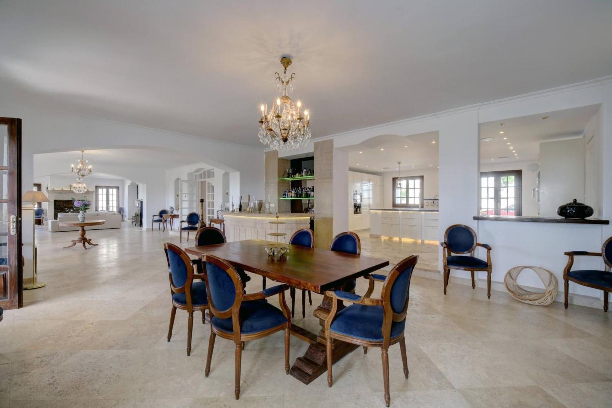 Huge Golf With One Of Marbella Biggest Spas Villa