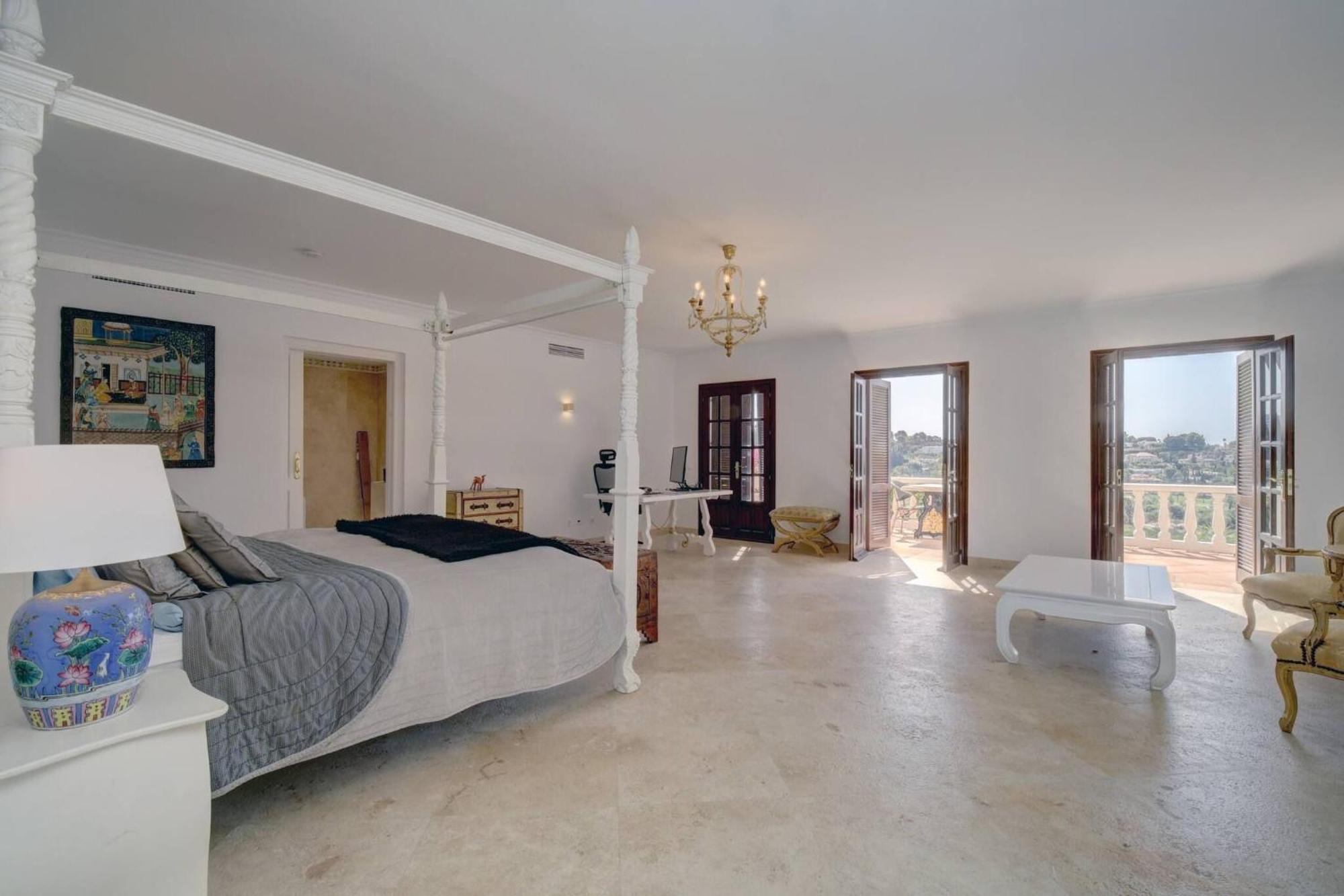 Huge Golf With One Of Marbella Biggest Spas Villa *