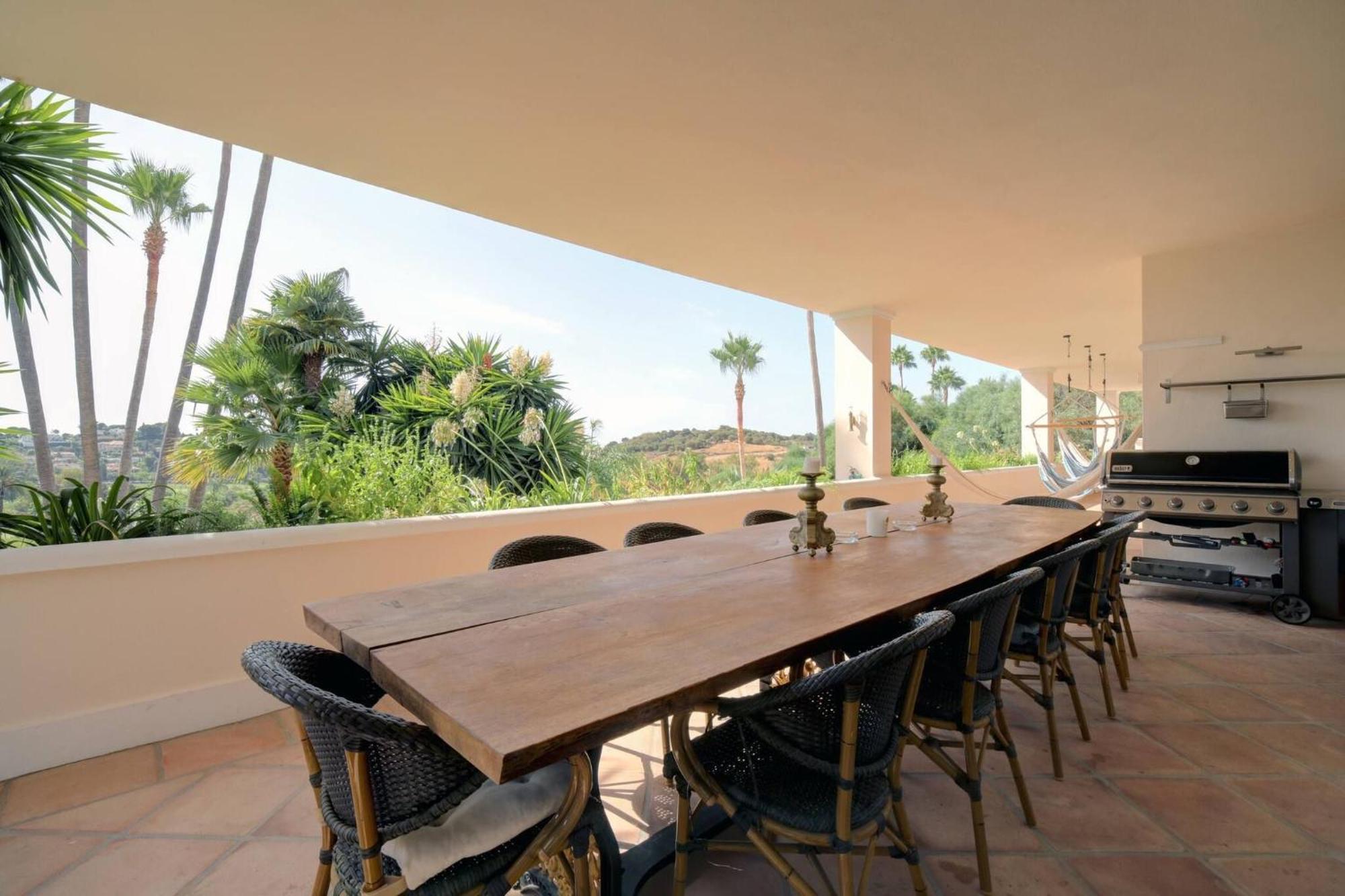 Villa Huge Golf With One Of Marbella Biggest Spas Estepona