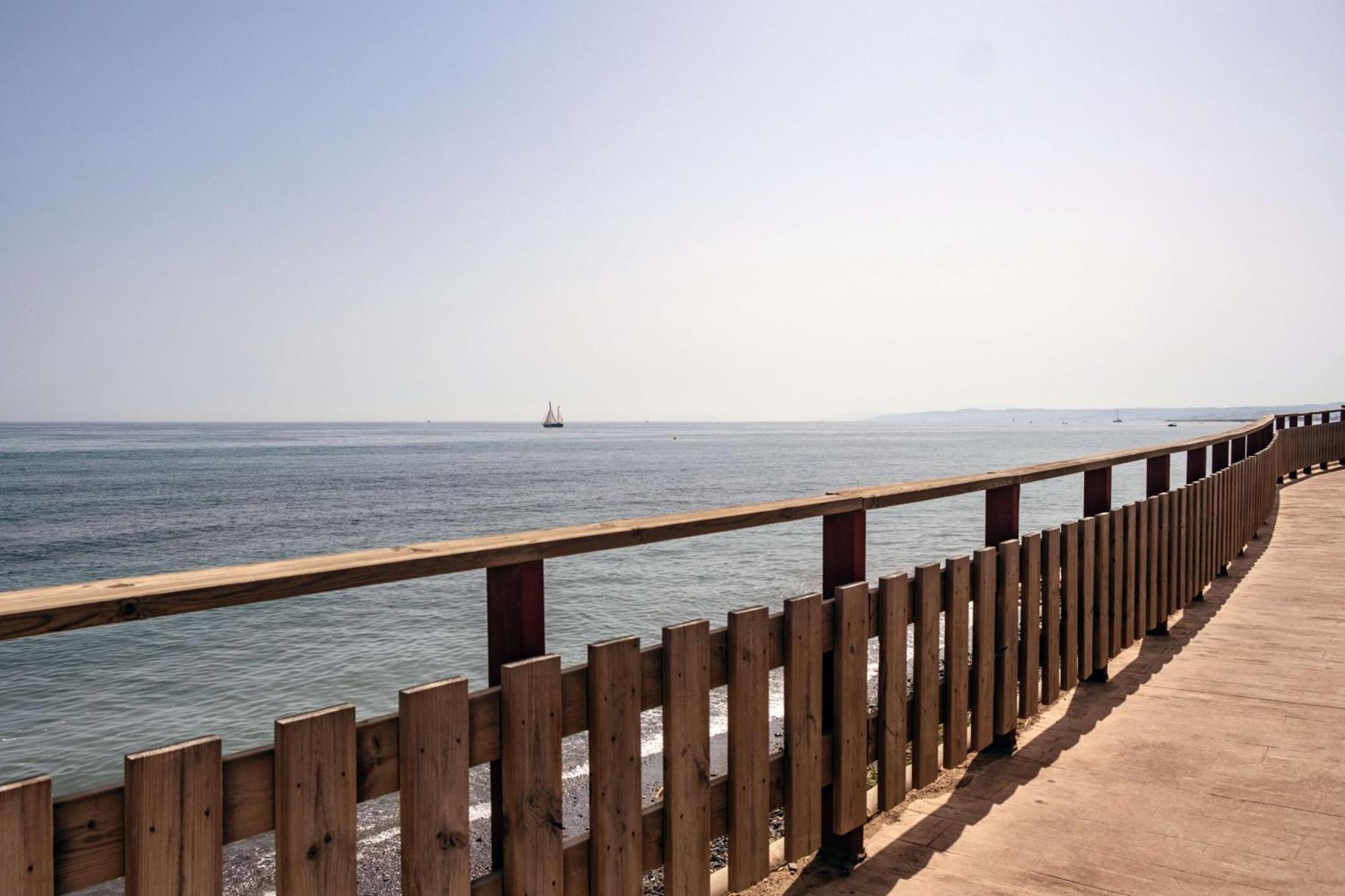 Cadiz - Gerenoveerd Met Groot Balkon & Zeezicht * Estepona