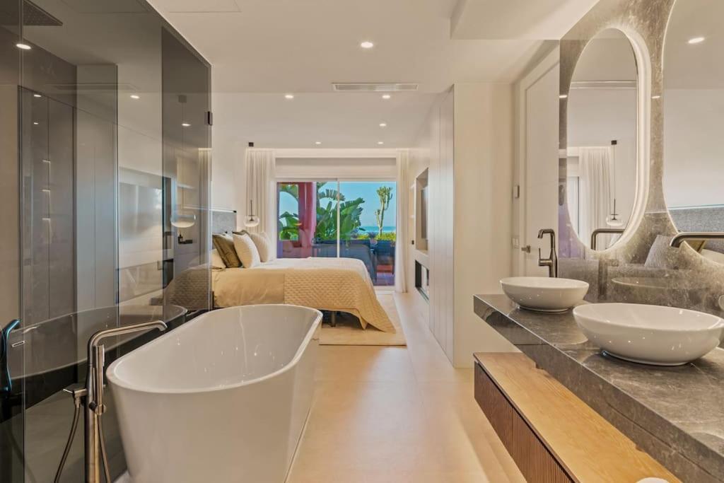 Luxury Ground Floor In Cabo Bermejo Apartment Estepona