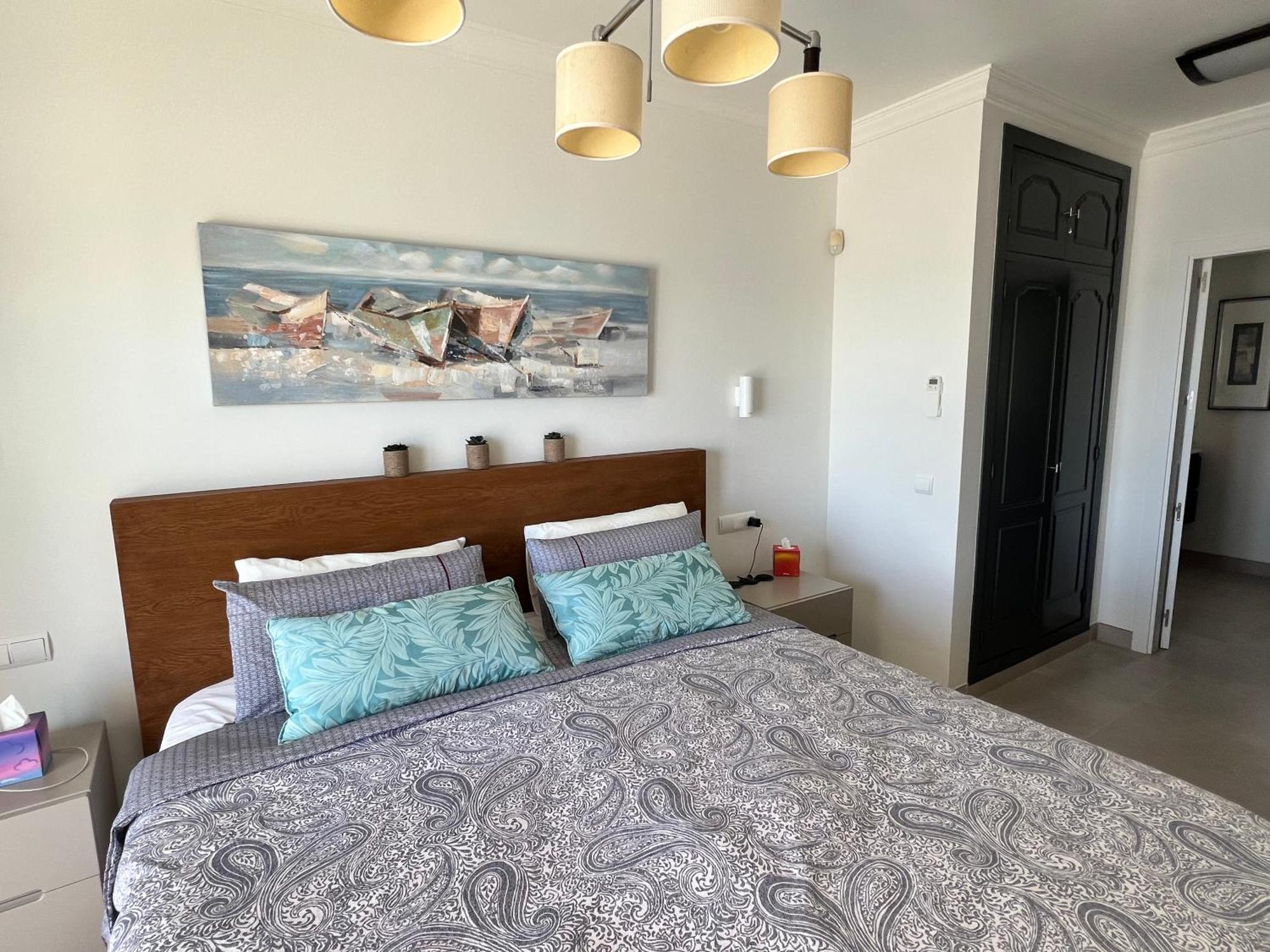 Appartement Front With Stunning Sea Views