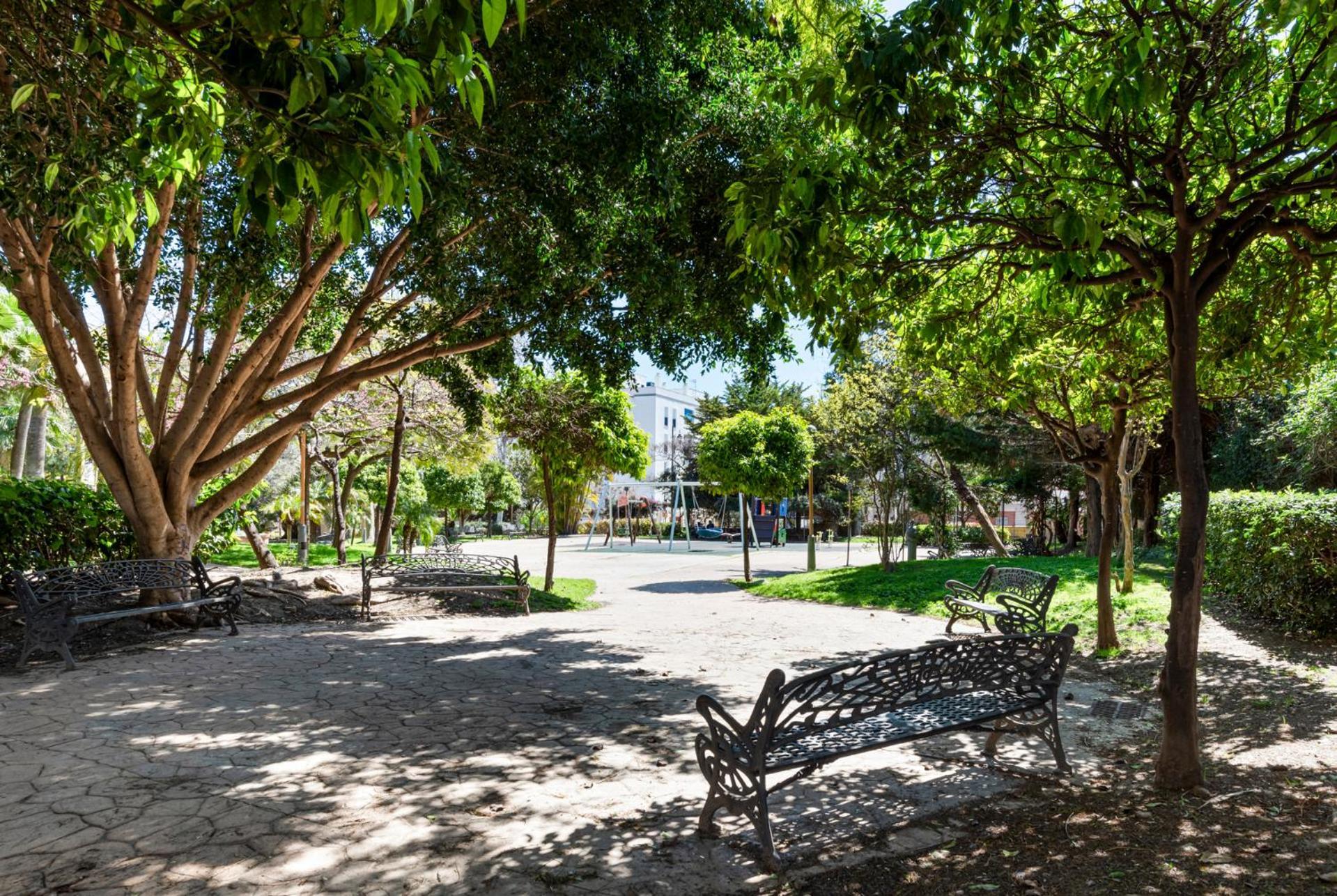 Apartment Stylish 2br In Estepona, Walk To & Old Town