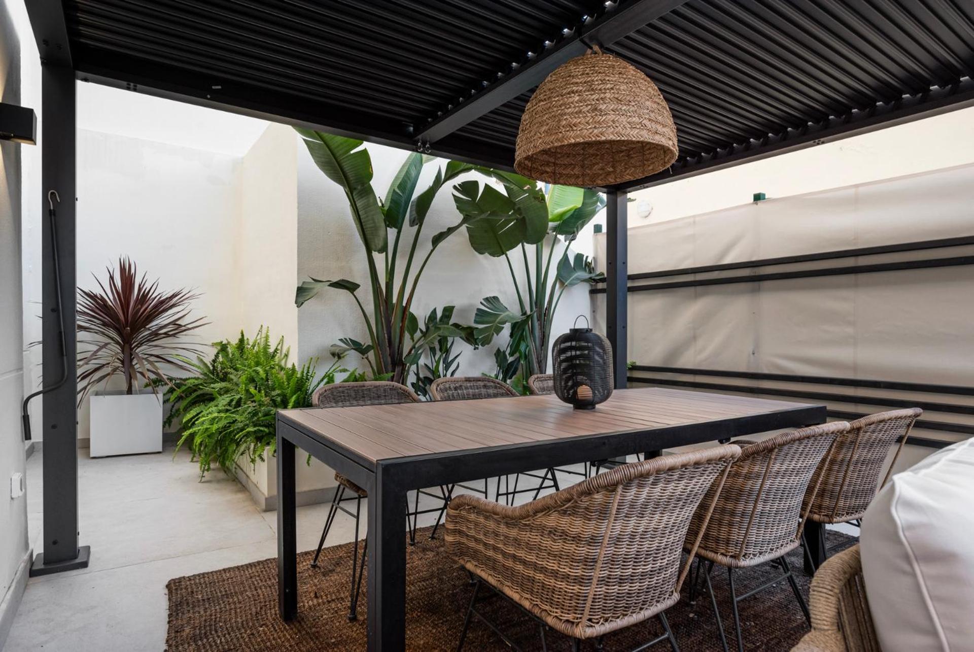 Apartment Stylish 2br In Estepona, Walk To & Old Town *