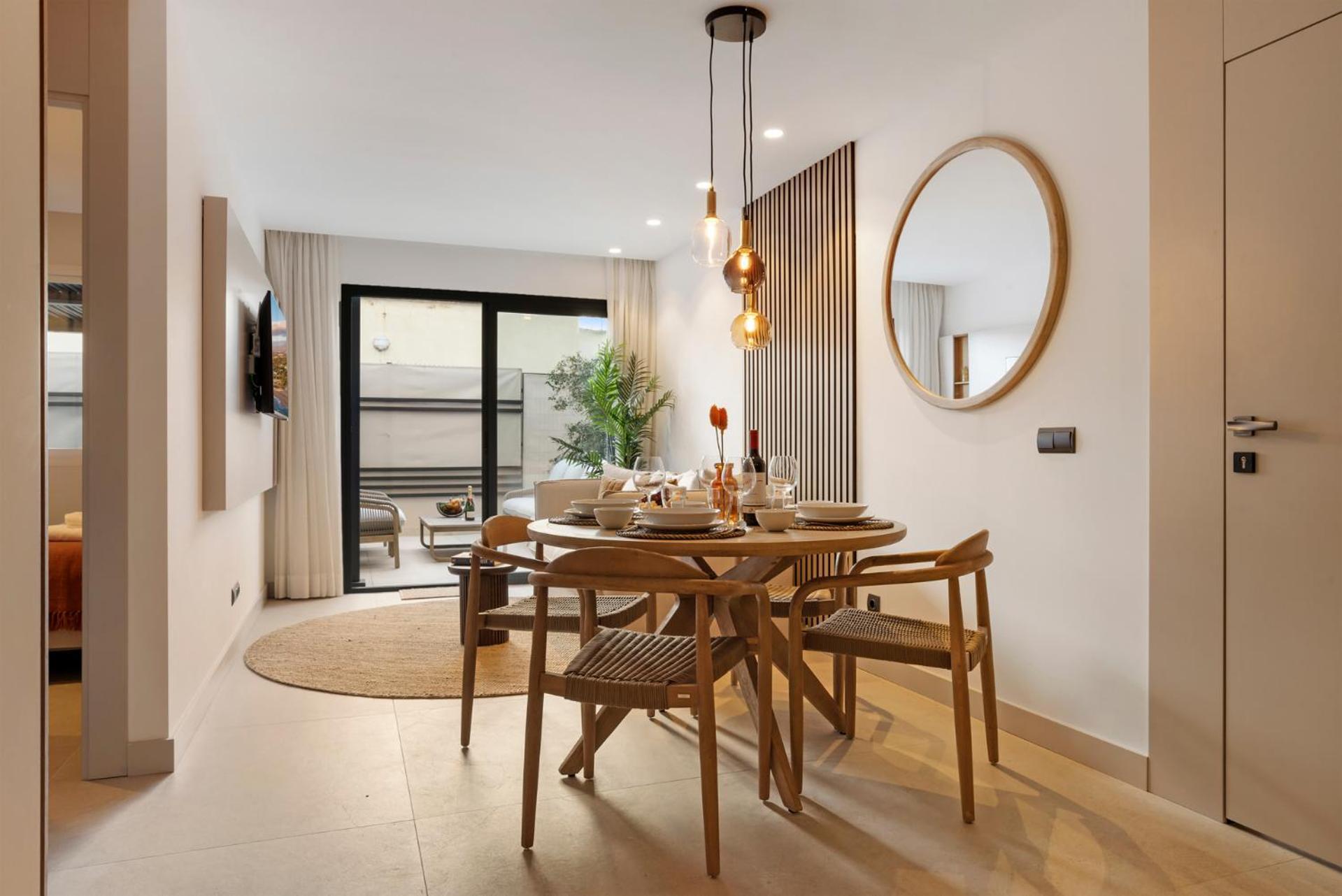 Stylish 2br In Estepona, Walk To & Old Town *