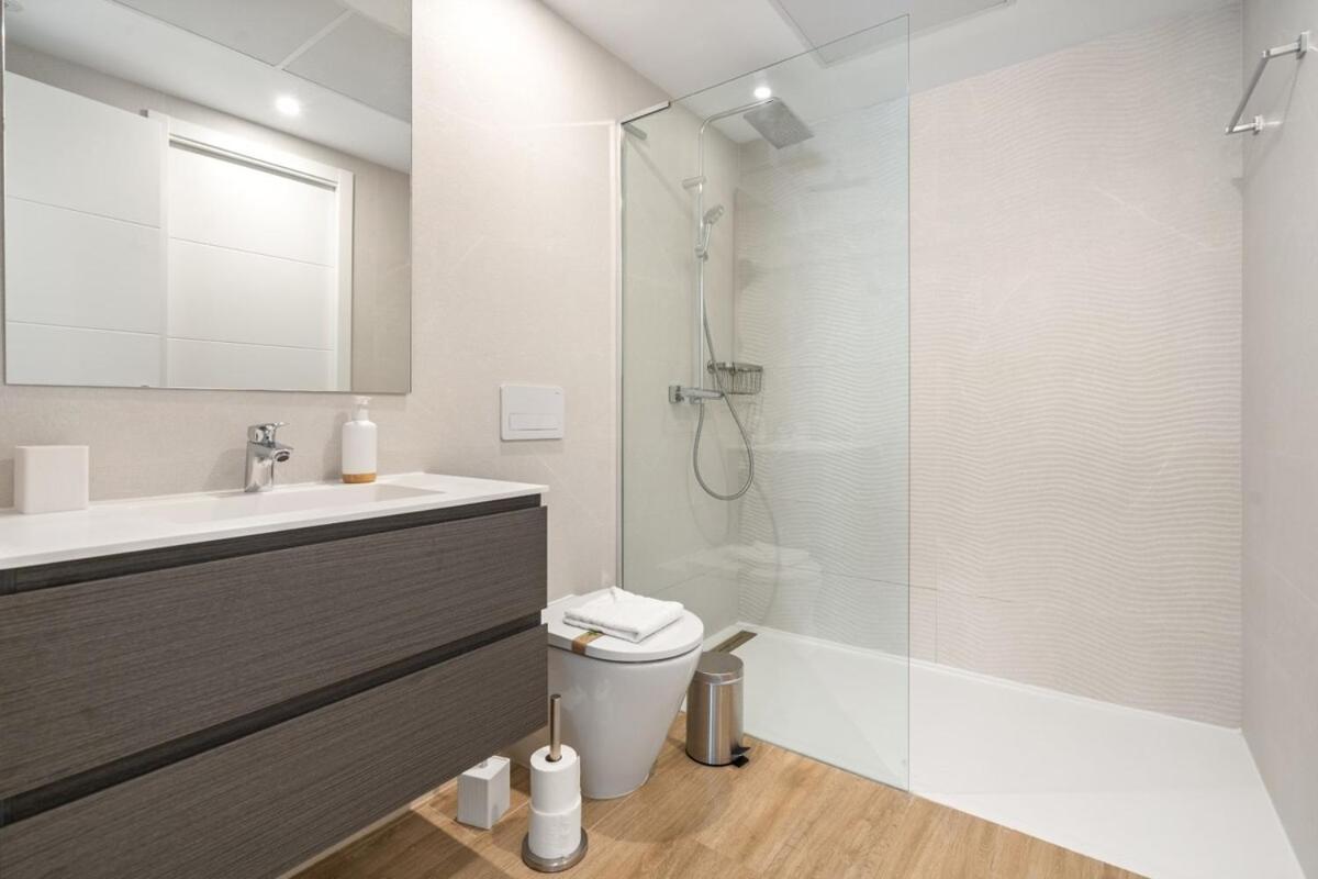 Al4-2107 - - Alcazaba Lagoon Apartment *