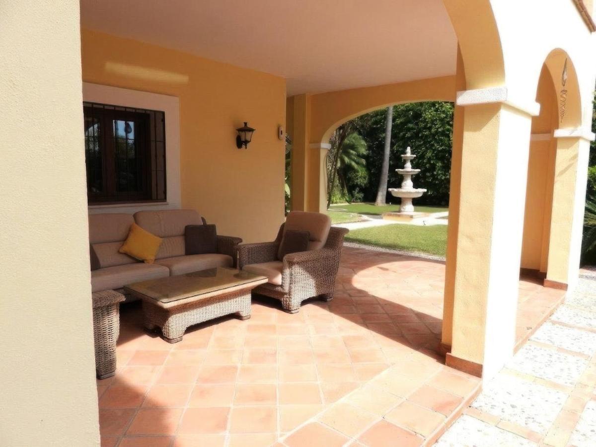 Luxury At Maria In El Paraiso Spain Villa Estepona