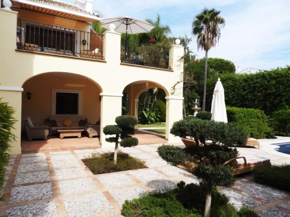 Villa Luxury At Maria In El Paraiso Spain Estepona