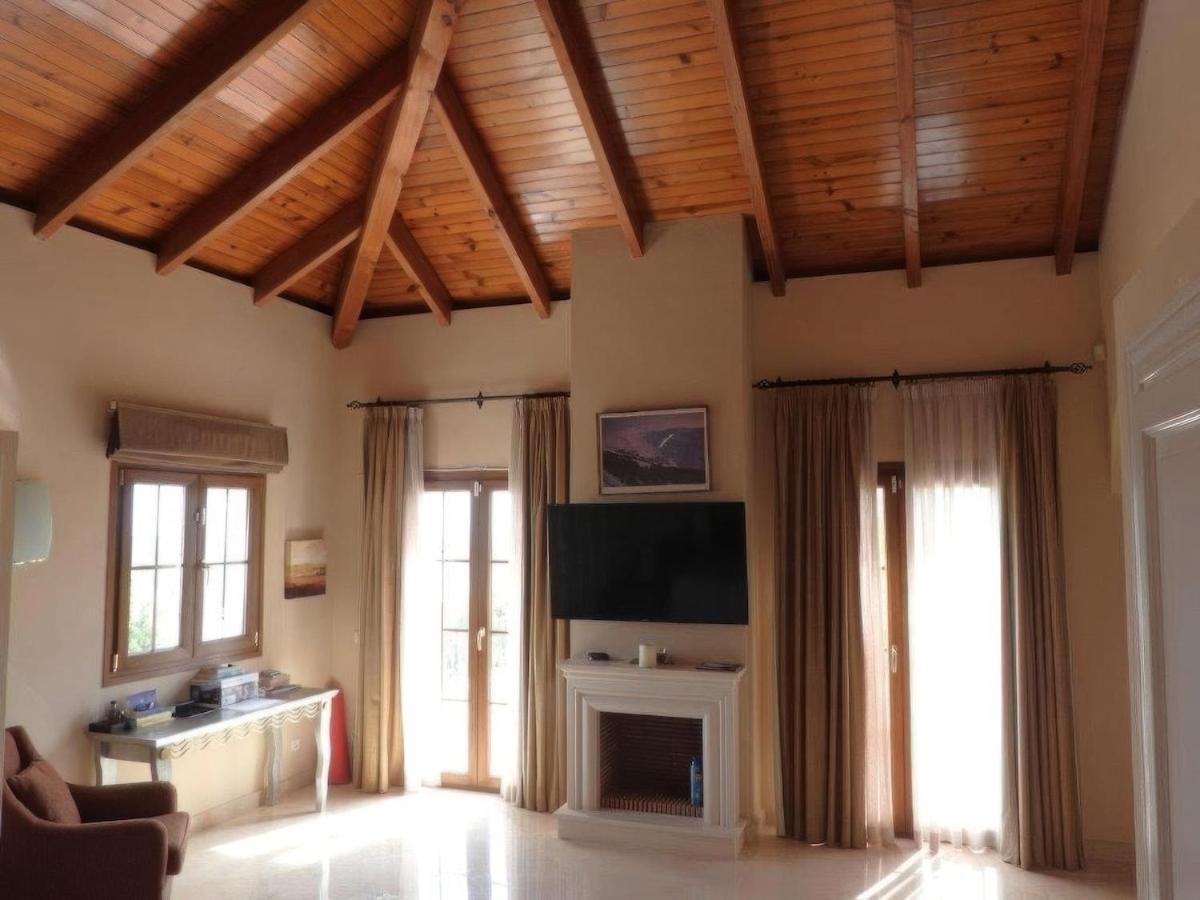 Luxury At Maria In El Paraiso Spain Estepona