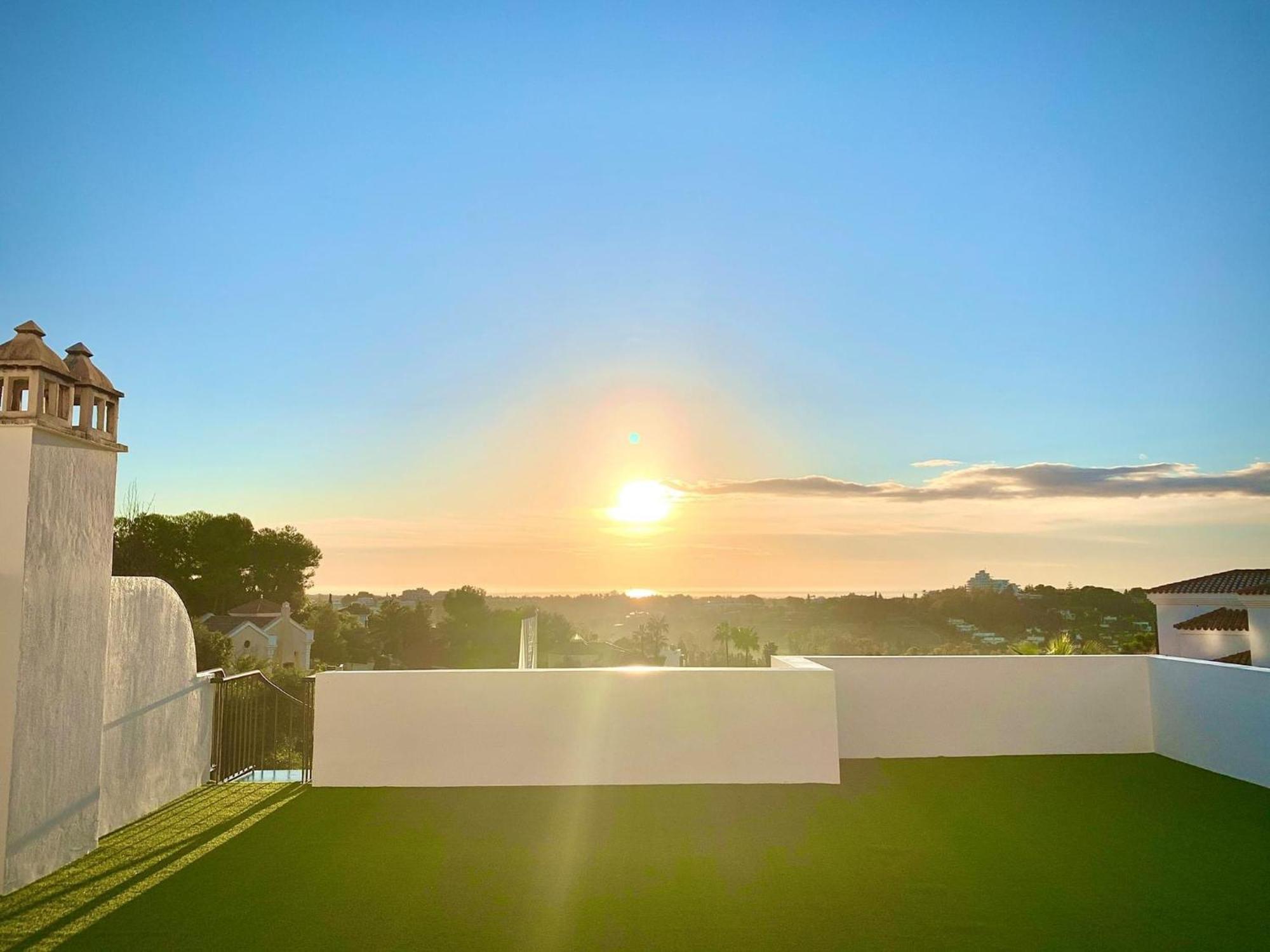 Paraiso Penthouse Unique Sea View To Gibraltar * Estepona