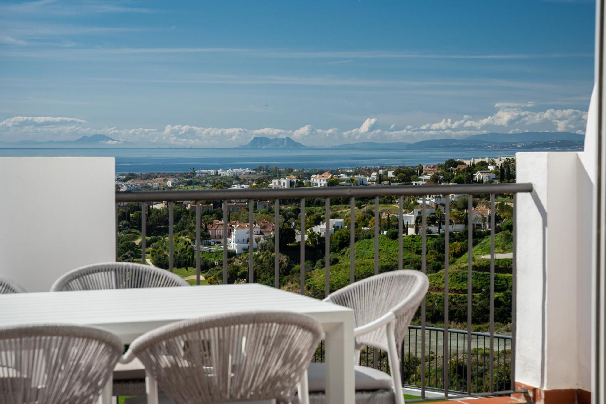 Apartamento Paraiso Penthouse Unique Sea View To Gibraltar Estepona