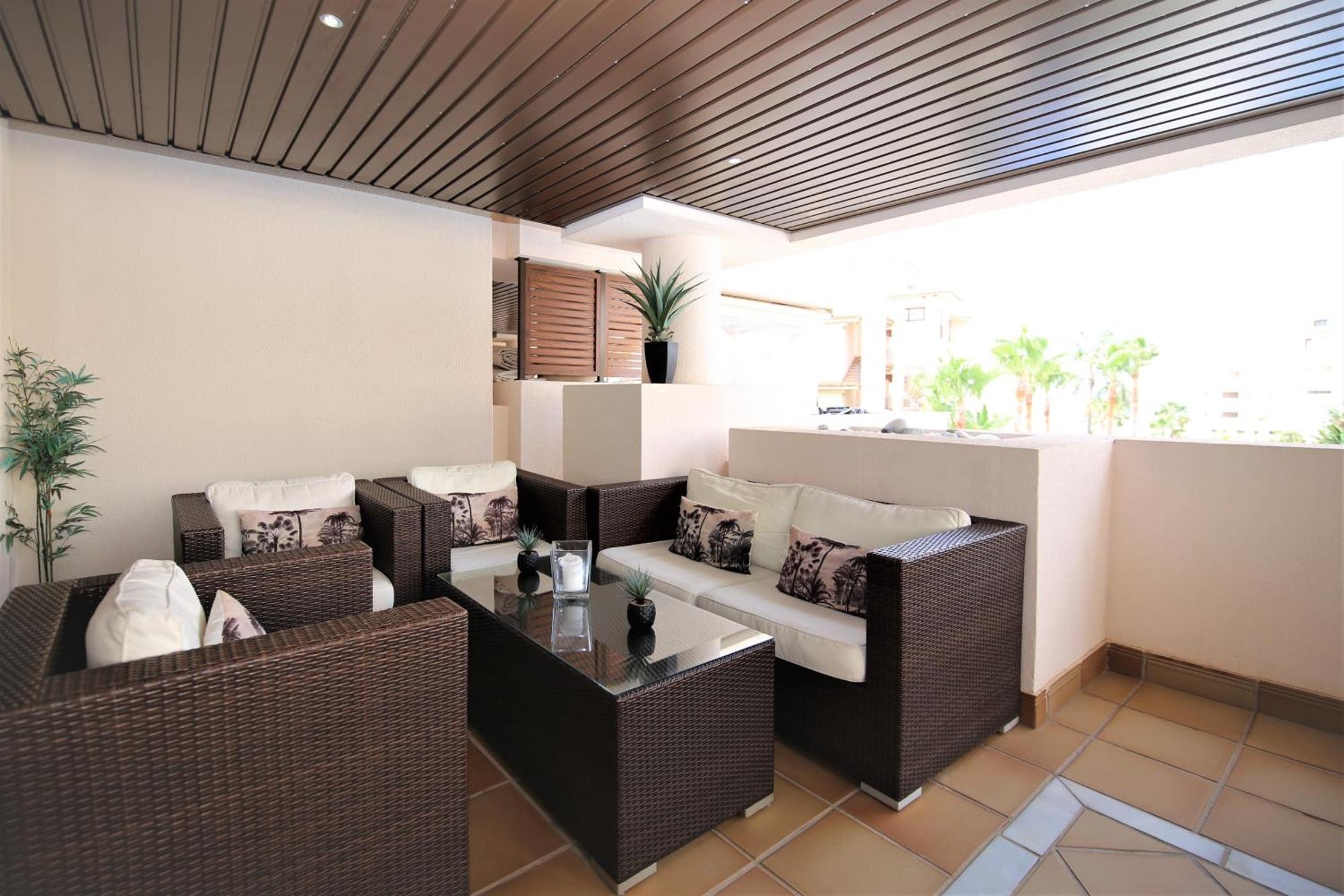 East Daisy * Estepona