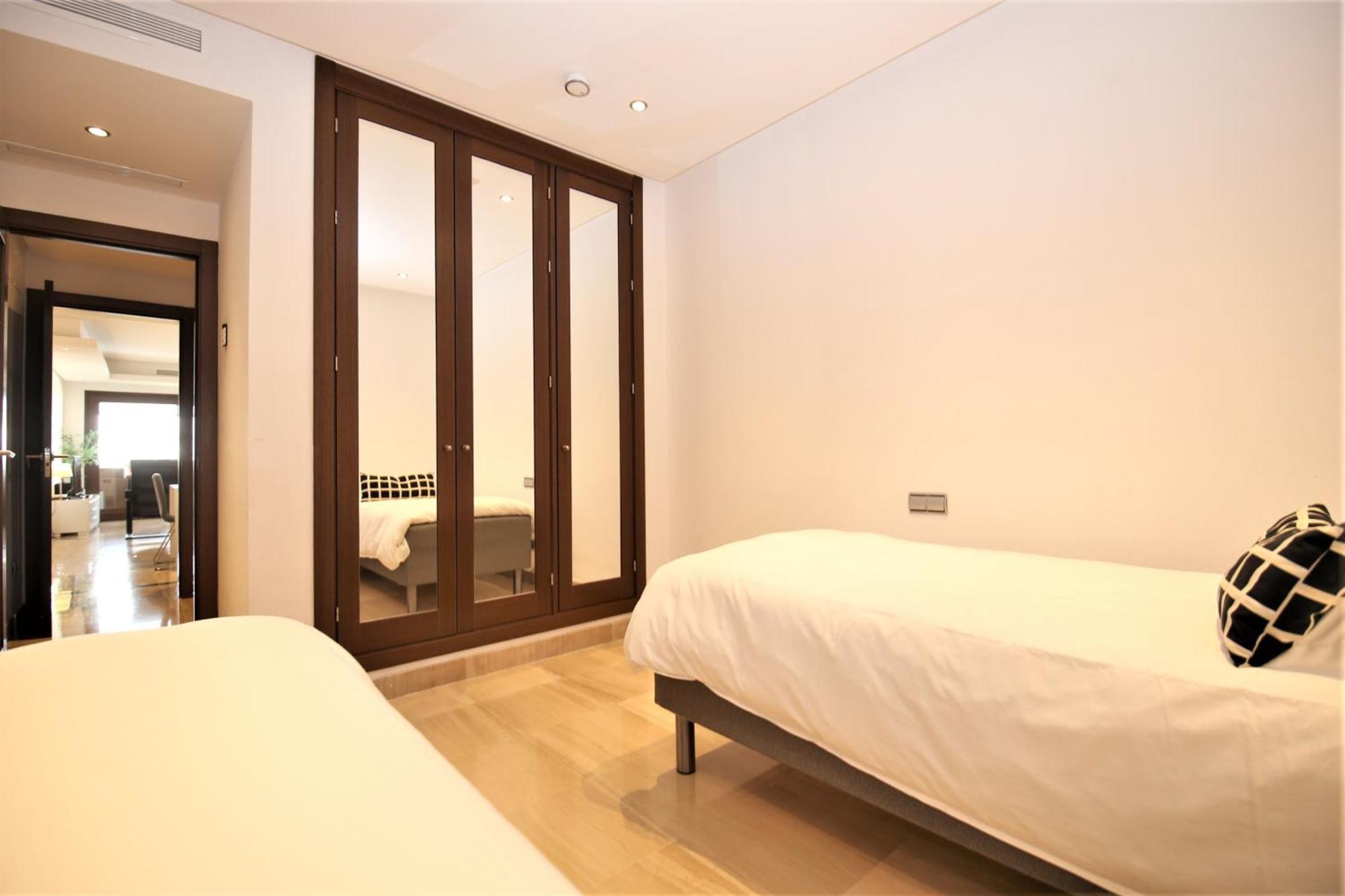 Apartment East Daisy Estepona