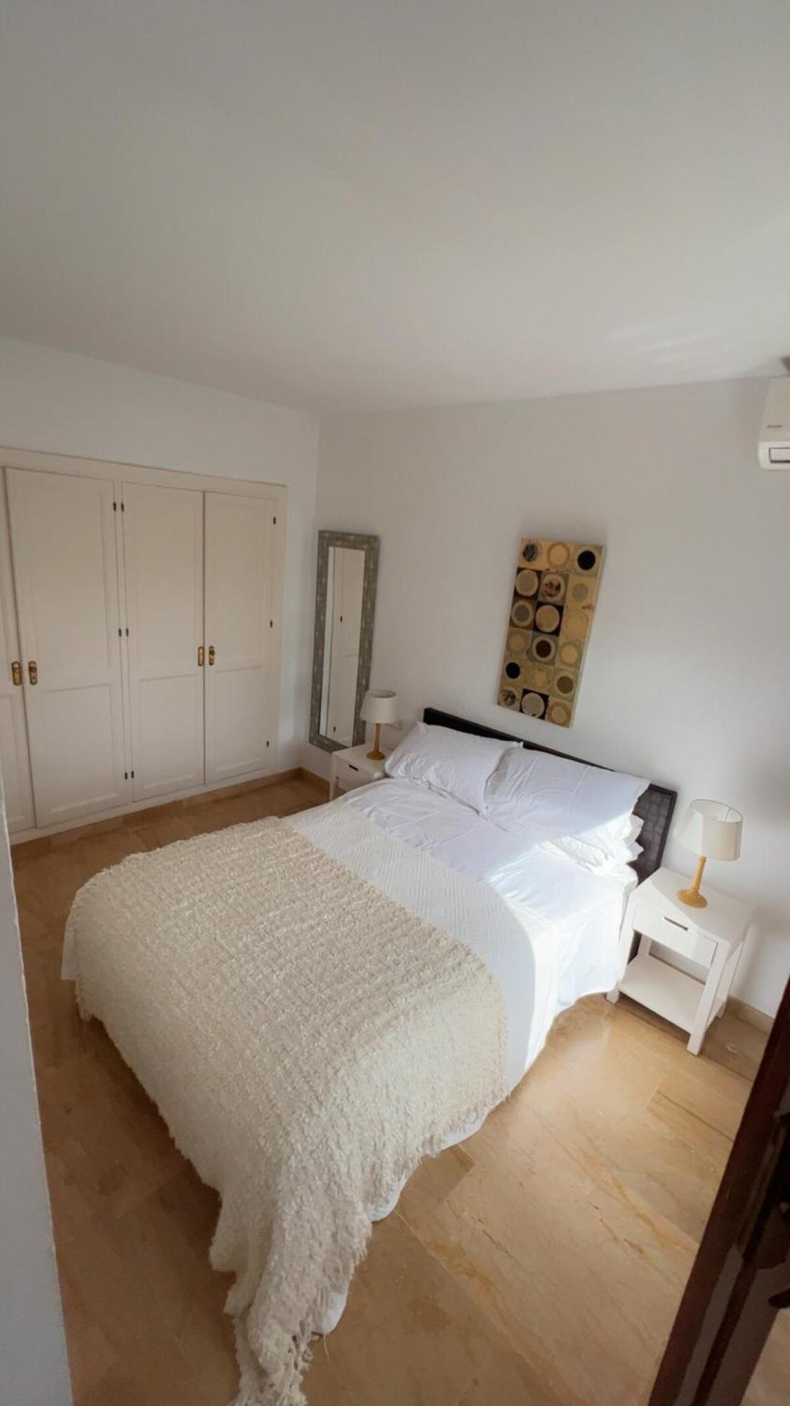 Traditional Town House With Large Pool * Estepona