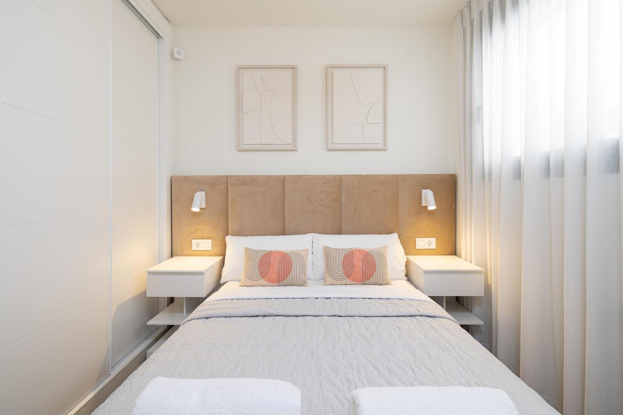 And Apartment, 100mts From The Apartment *