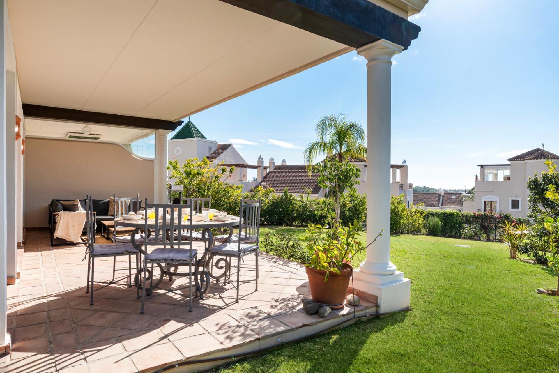 Townhouse In Paraiso * Estepona