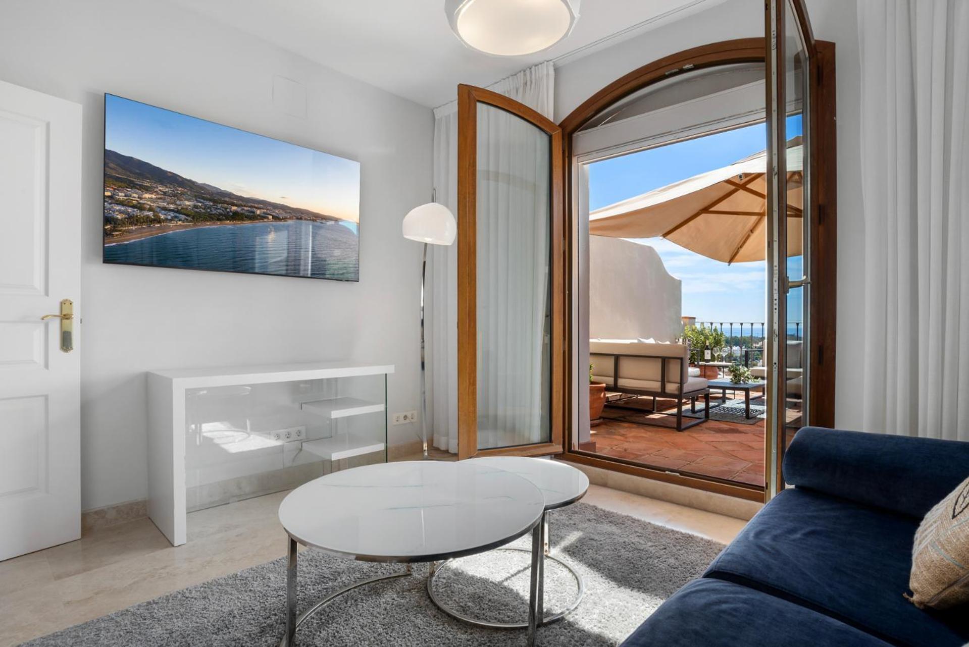 Townhouse In Paraiso