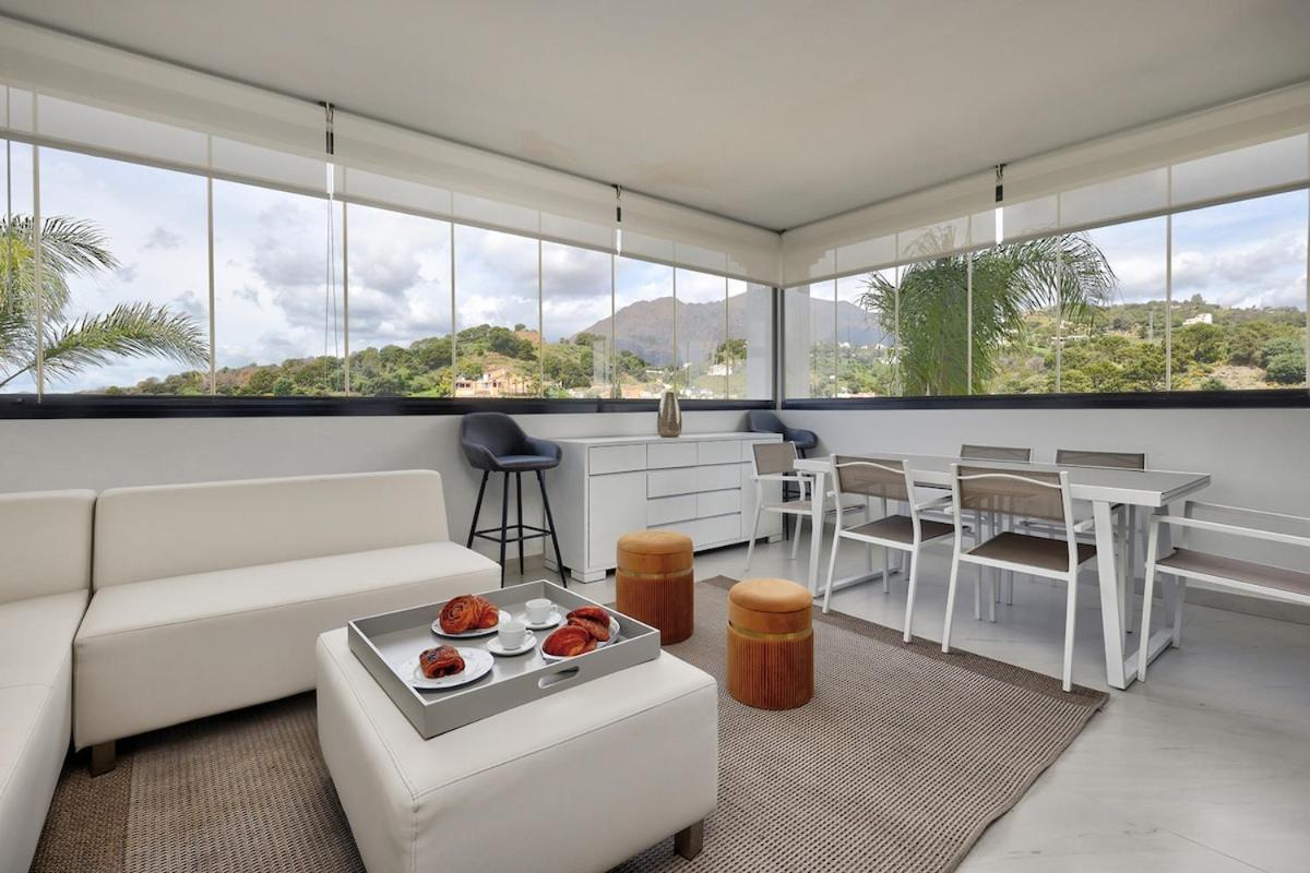 Stylish Hills With Lovely Views Estepona