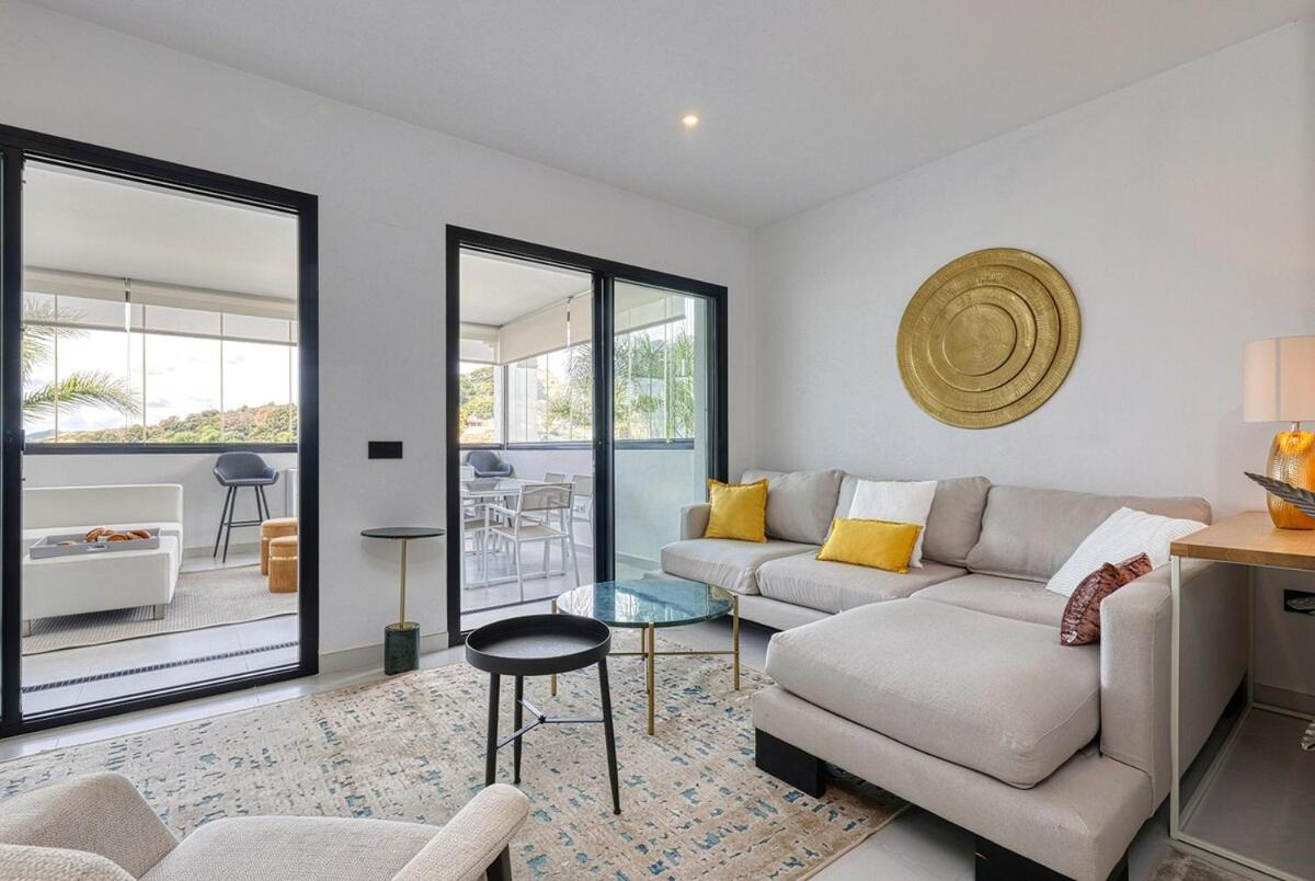 Apartamento Stylish Hills With Lovely Views
