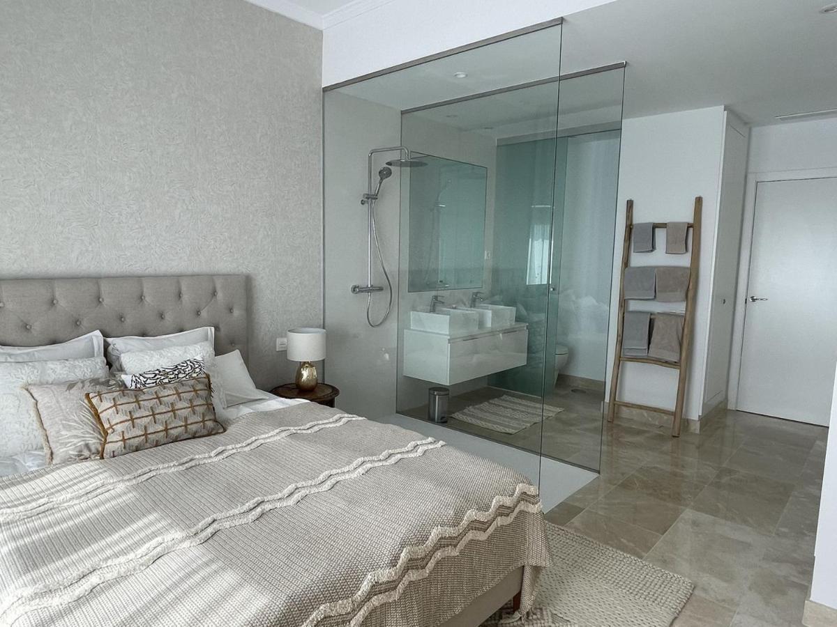 Luxury Penthouse Casa De Paraiso, Sea View, Pools, Golf *