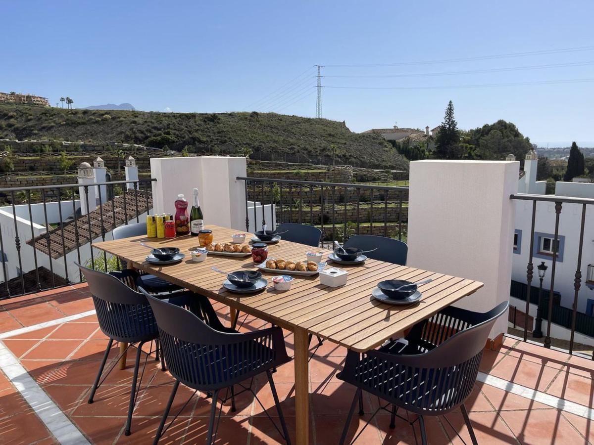 Apartamento Luxury Penthouse Casa De Paraiso, Sea View, Pools, Golf