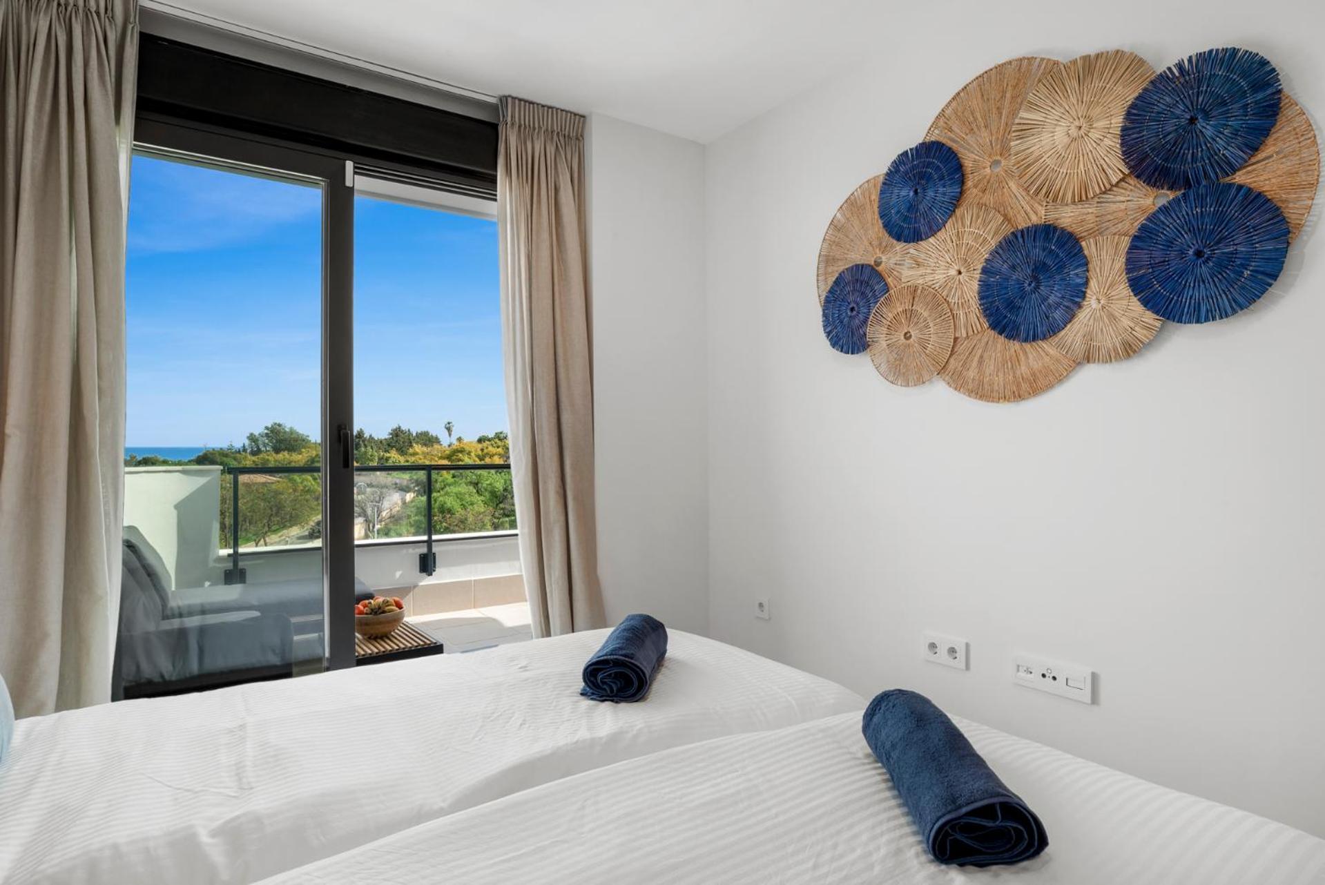 Floor Seaview Apartment *